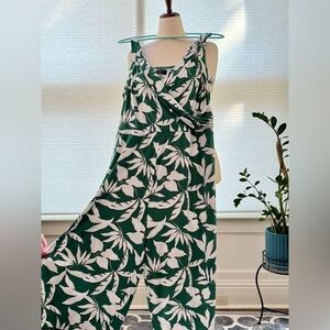 Green and White Leaf Print Women's Dress